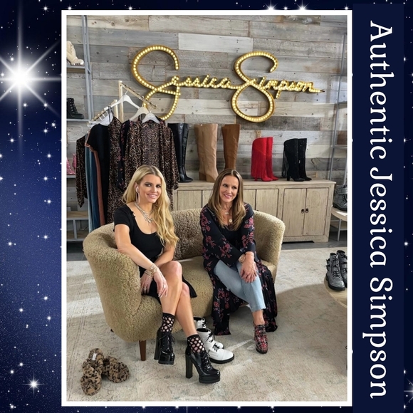 Jessica Simpson 🐍 Snake Earrings - Picture 3 of 4